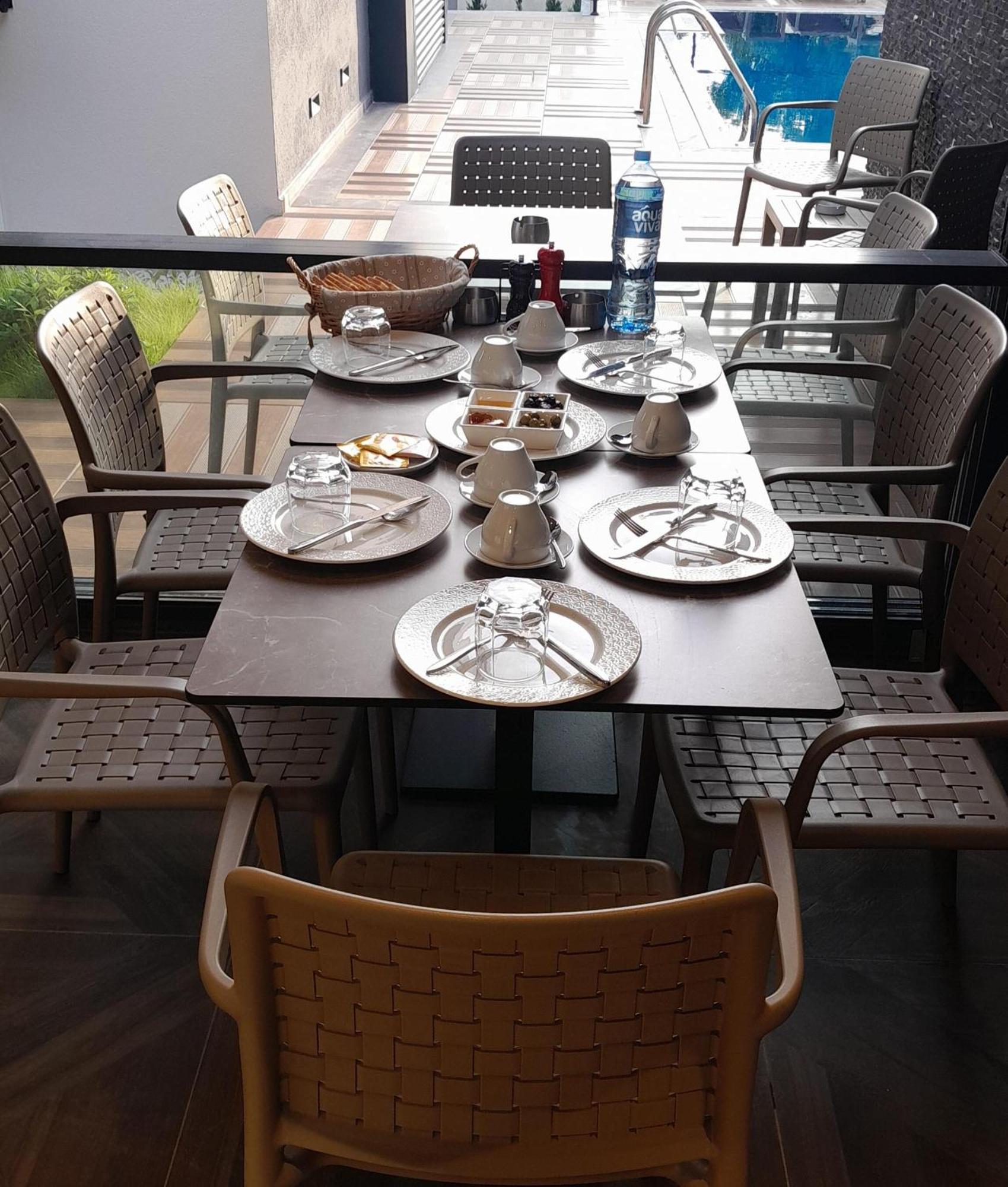 Viola Hotel Будва Екстер'єр фото